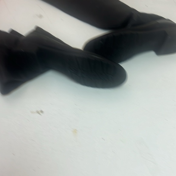 Stuart Weizmann 750 Boot - Picture 4 of 4